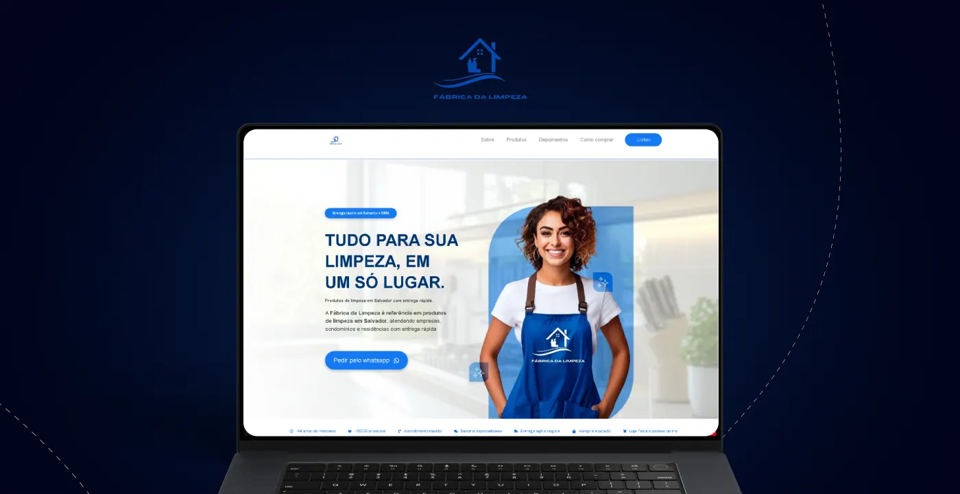 Landing page da Fábrica da Limpeza exibida em um notebook: “Tudo para sua limpeza, em um só lugar”